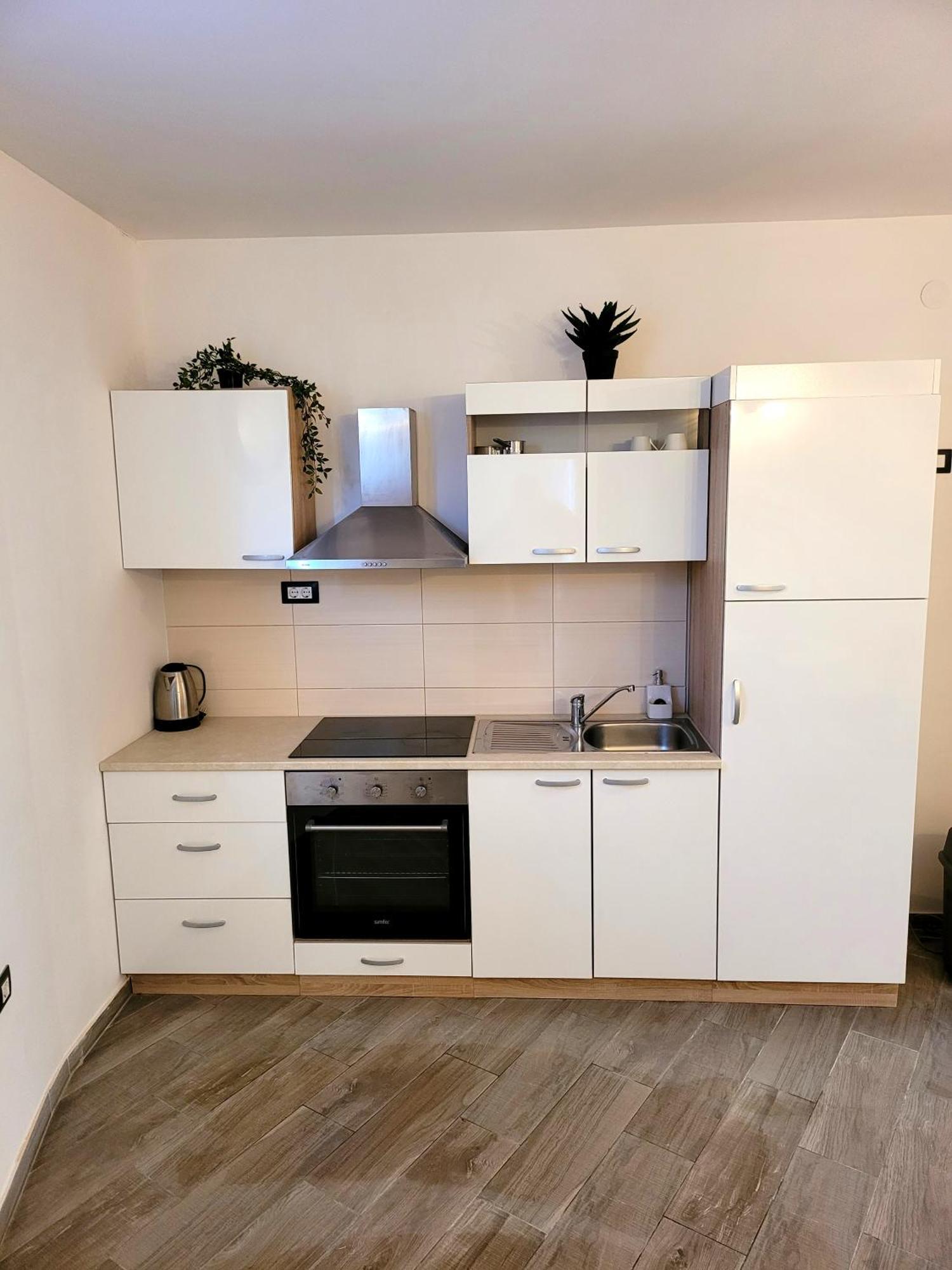 Kupinica Apartment Vinisce Quarto foto